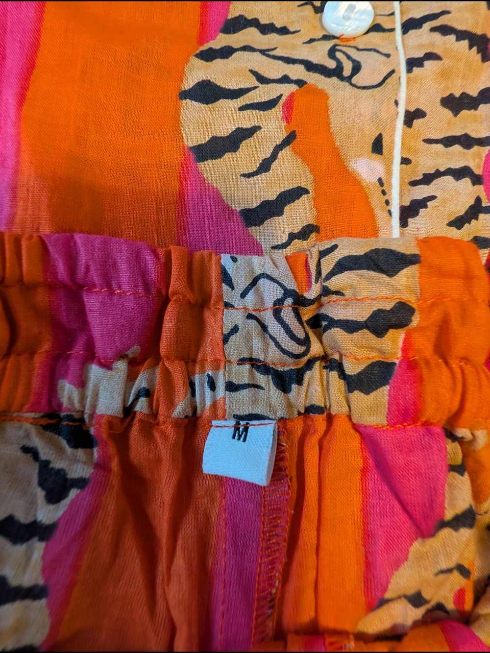 Soothe Our Souls Tibetan Tiger Organic Cotton PJ Set Pink & Orange, Women's L - Picture 4 of 9